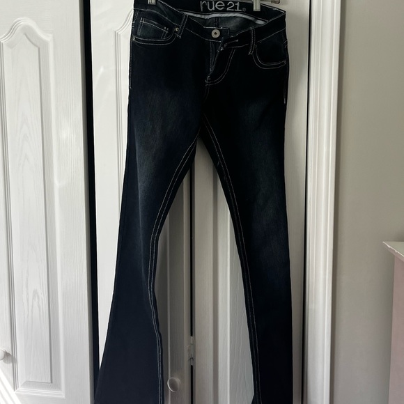 Rue21 Women's Dark Blue Flare Jeans - Picture 1 of 3